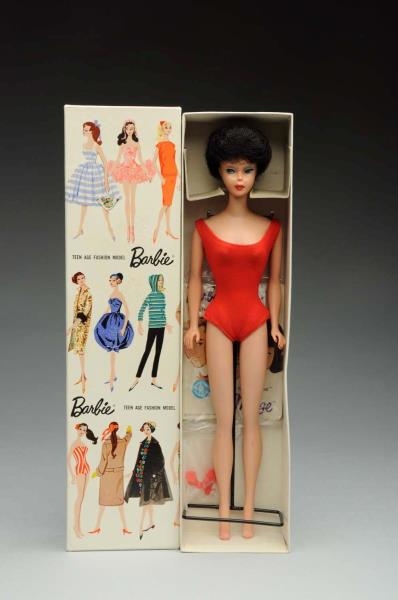 1961 BRUNETTE BUBBLE CUT BARBIE WITH EARLY BOX.   