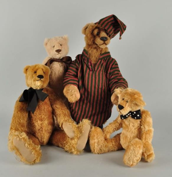 LOT OF 4: STUFFED JOINTED ARTIST BEARS.           