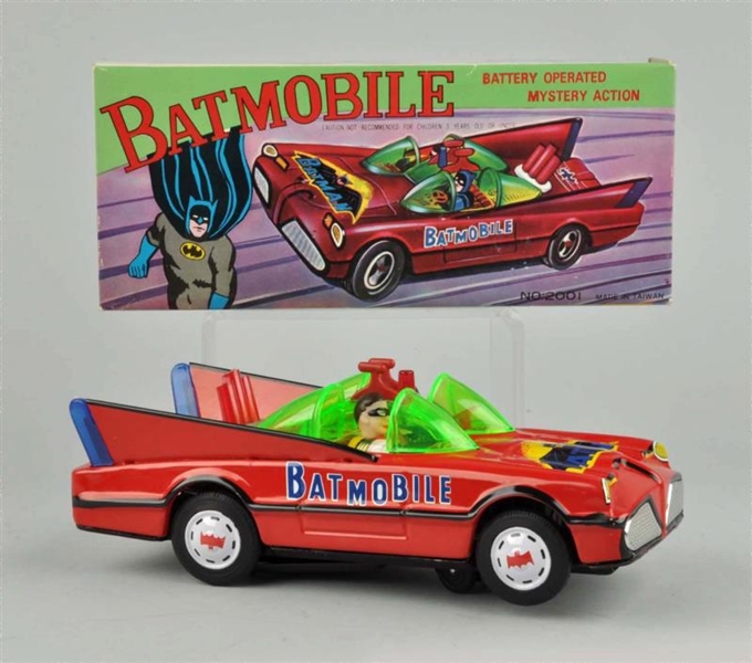 BATTERY - OPERATED TIN LITHO BATMOBILE TOY.       