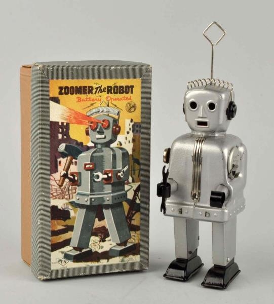 JAPANESE TIN BATTERY-OPERATED ZOOMER THE ROBOT.   