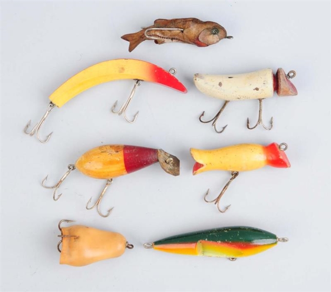 LOT OF 6: ASSORTED FACTORY AND FOLK ART BAITS.    