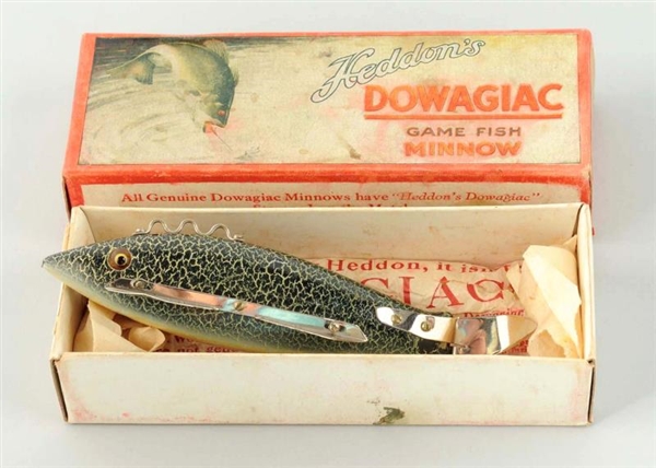 HEDDONS DOWAGIAC FISH DECOY #400 WITH BOX/TISSUE.