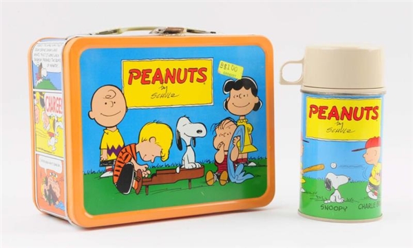 1966 PEANUTS LUNCHBOX WITH THERMOS.               