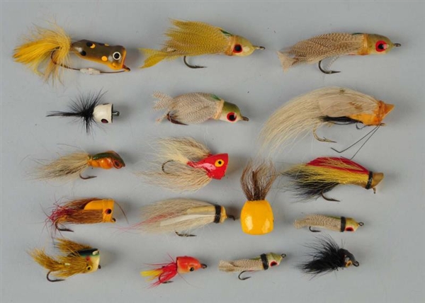 LARGE LOT OF ASSORTED FISHING BAITS WITH FEATHERS.