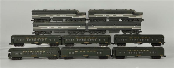 LOT OF 10: NEW YORK CENTRAL TRAIN SET.            