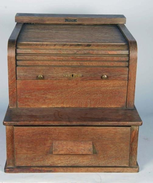 ROLL TOP FILE CABINET WITH BOTTOM DRAWER          