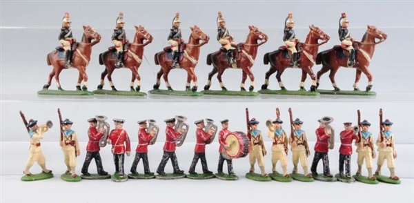 LOT OF 21: ASSORTED TOY SOLDIERS.                 