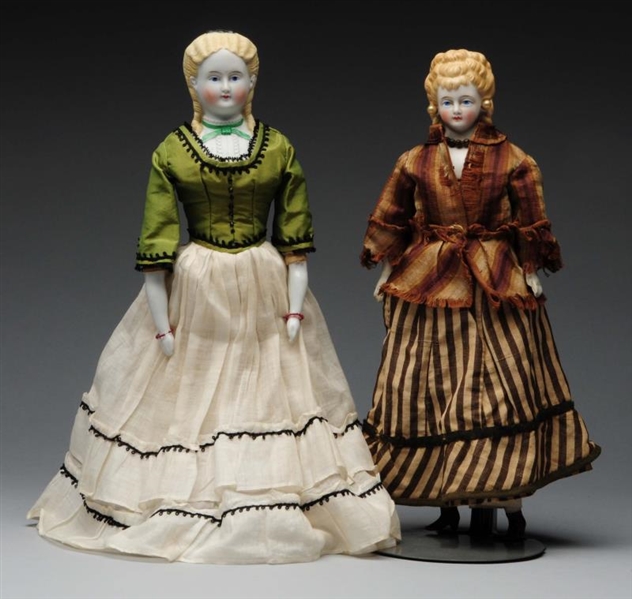 LOT OF 2: PARIAN DOLLS WITH BLONDE HAIR.          