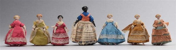 LOT OF 7 ANTIQUE DOLL HOUSE DOLLS.                