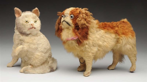 LOT OF 2: FUR-COVERED ANIMALS.                    