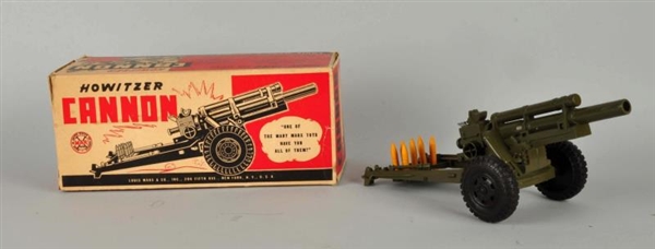 MARX GREEN PLASTIC TOY HOWITZER CANNON IN BOX.    