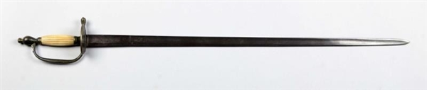 18TH CENTURY FRENCH OFFICER’S SWORD.              