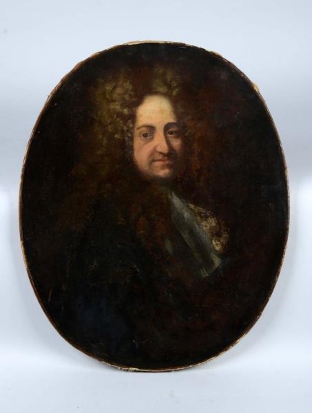 LARGE OVAL OIL PORTRAIT OF FRENCH KING LOUIS XIV. 