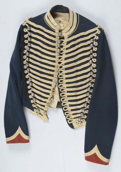 FRENCH OTHER RANKS ARTILLERY TUNIC.               