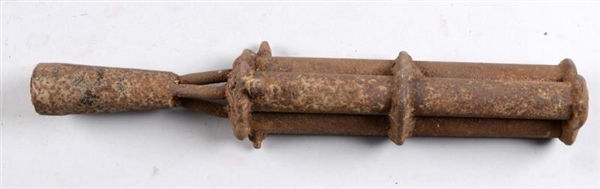 EXCAVATED HAND CANNON.                            