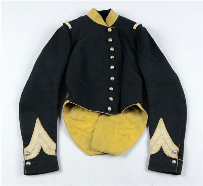 SCARCE FRENCH OFFICERS CHASSEUR A CHEVAL COATEE. 