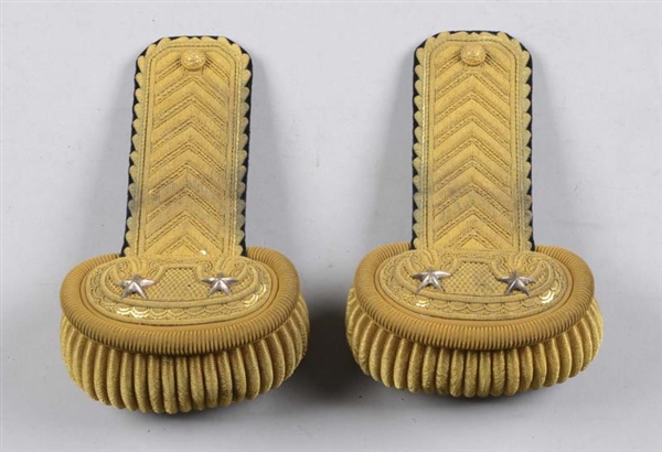 FRENCH TWO STAR EPAULETTES.                       