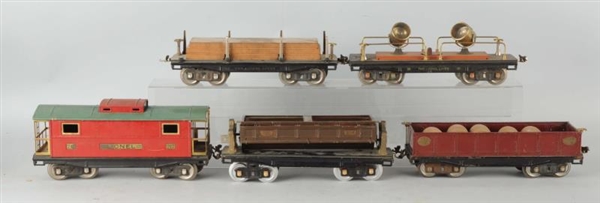 LOT OF 5: NO. 200 SERIES FREIGHT CARS.            