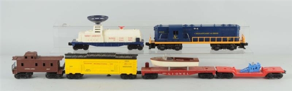 LOT OF 6: LIONEL NO. 2365 ENGINE & FREIGHT CARS.  
