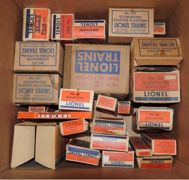 LARGE GROUPING OF POST WAR ACCESSORIE EMPTY BOXES.