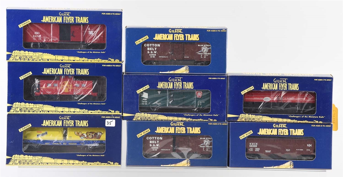 LOT OF 8: AMERICAN FLYER ROLLING STOCK.