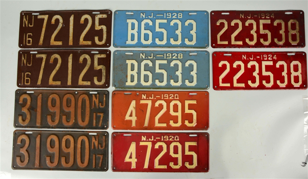 LOT OF 10: FIVE PAIRS OF NEW JERSEY AUTO LICENSE PLATES.