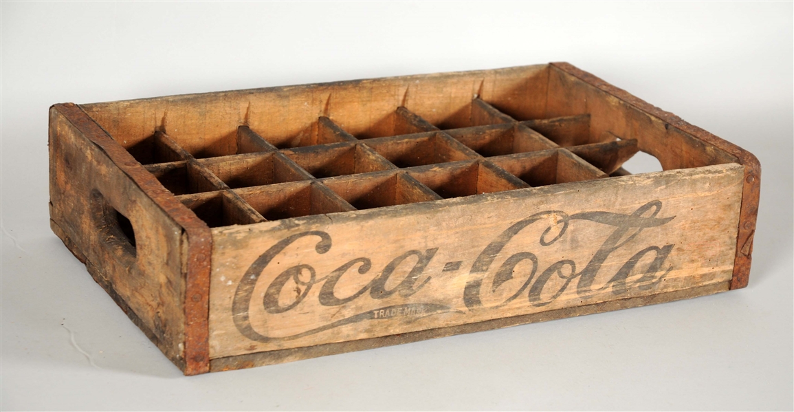EARLY COCA-COLA WOODEN CRATE.