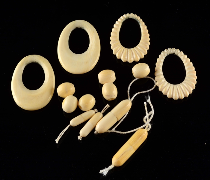LOT OF ASSORTED IVORY PIECES. 