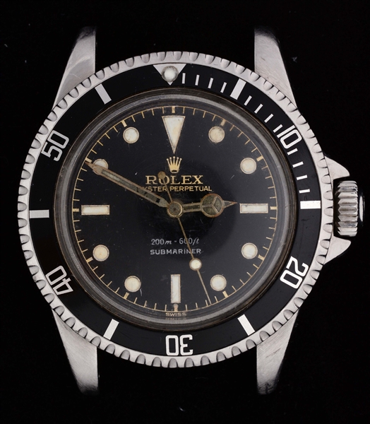 EXTREMELY RARE ROLEX STAINLESS STEEL SUBMARINER POINTY CROWN GUARD REFERENCE 5513 CASE SERIAL 764XXX.