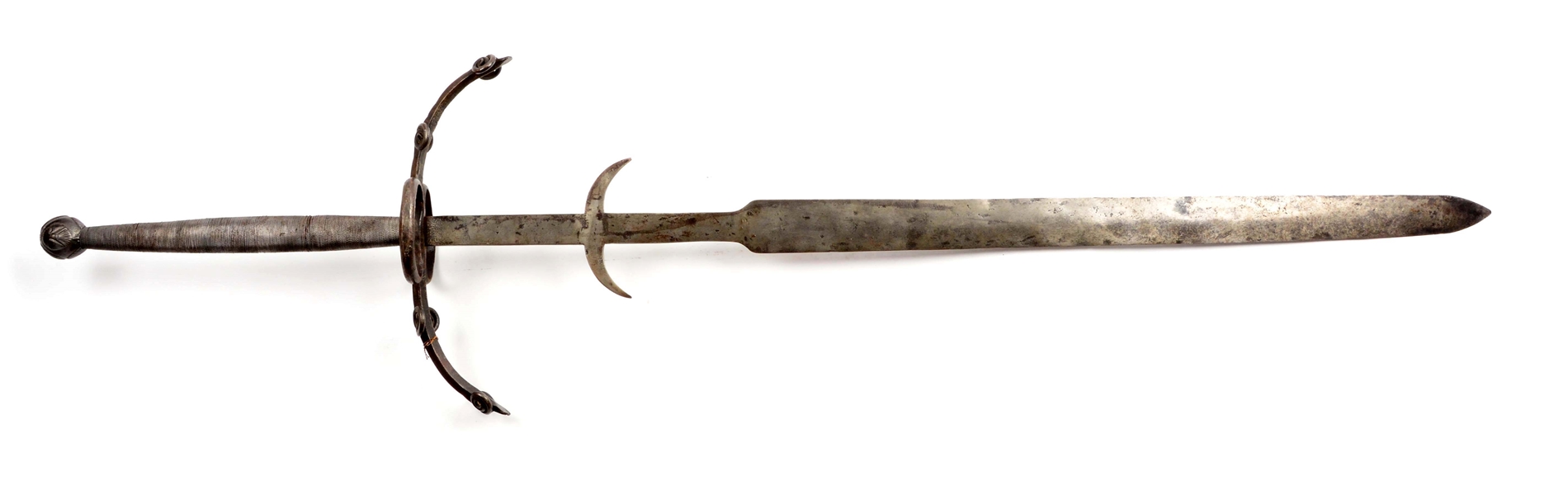 TWO HANDED 19TH CENTURY PROCESSIONAL SWORD.
