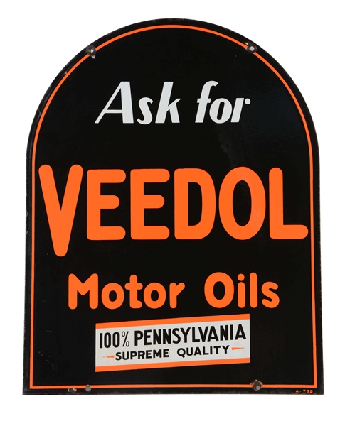 VEEDOL MOTOR OILS TOMBSTONE SHAPED PORCELAIN SIGN. 