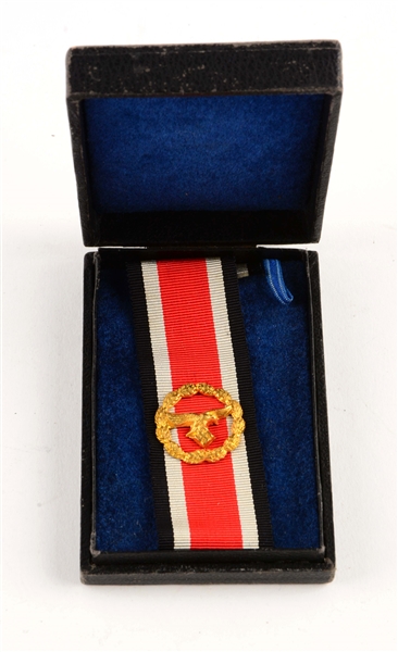 WWII GERMAN CASED LUFTWAFFE HONOR ROLL CLASP.