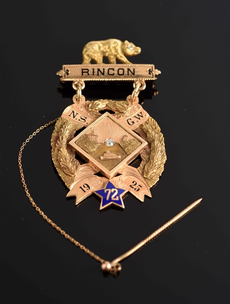 RICON CALIFORNIA 1925 14K GOLD PIN WITH SMALL DIAMOND.