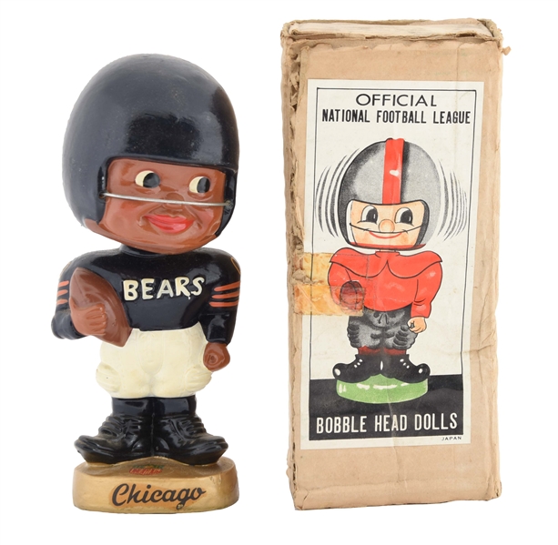 RARE CHICAGO BEARS BLACK FACE BOBBIN HEAD DOLL.