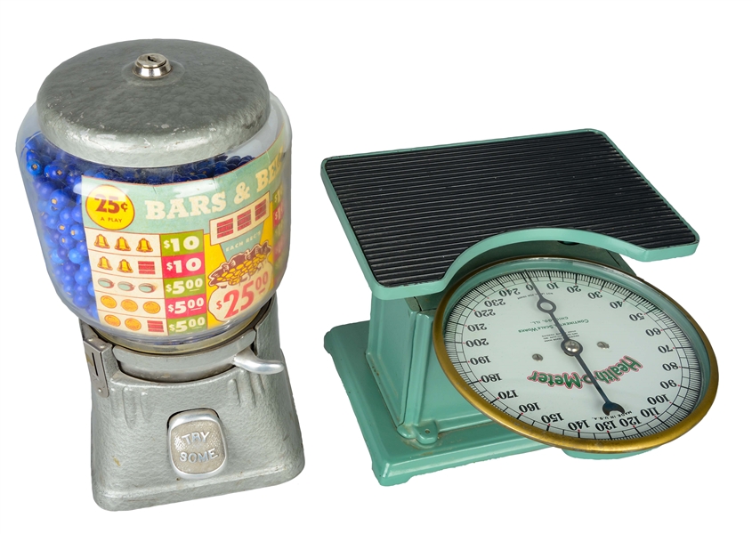 LOT OF 2: HEALTH-O-METER AND 25¢ GUMBALL MACHINE. 