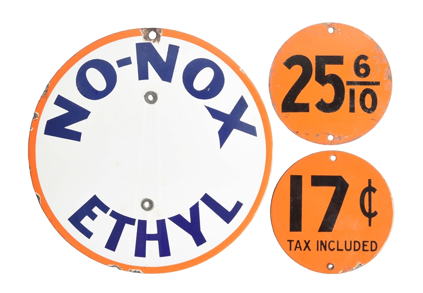 GULF NO NOX ETHYL PORCELAIN PUMP PLATE WITH PRICER TAGS. 