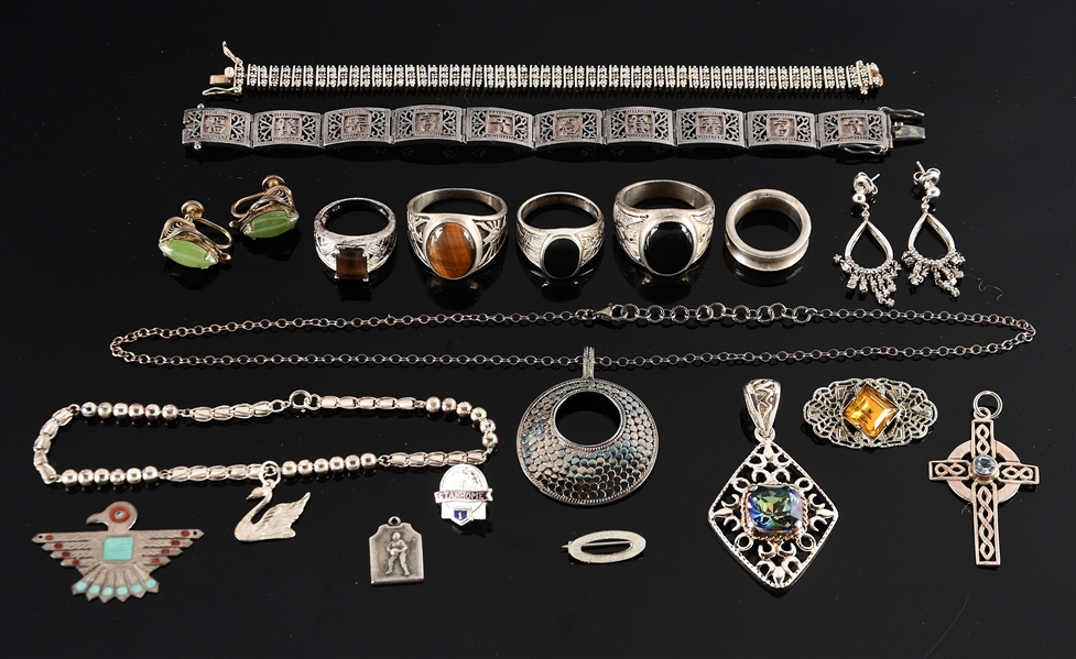LARGE LOT: STERLING SILVER PIECES. 