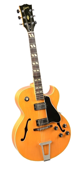 GIBSON ES-175 ACOUSTIC-ELECTRIC GUITAR. 