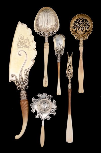 A GROUP OF WHITING STERLING IVORY PATTERN ARTICLES.