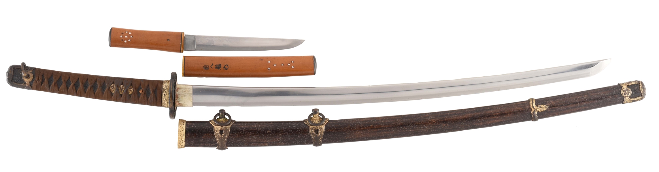 LOT OF 2: JAPANESE WWII NAVAL OFFICERS SAMURAI SWORD & SHOWA TANTO.