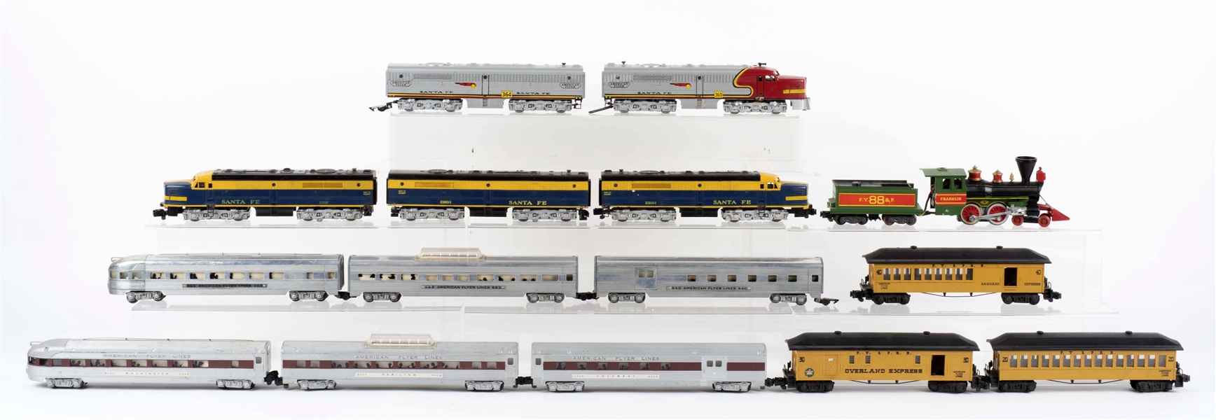 LOT OF 15: AMERICAN FLYER TRAINS. 