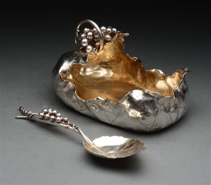 STERLING SILVER SERVING DISH WITH SPOON. 