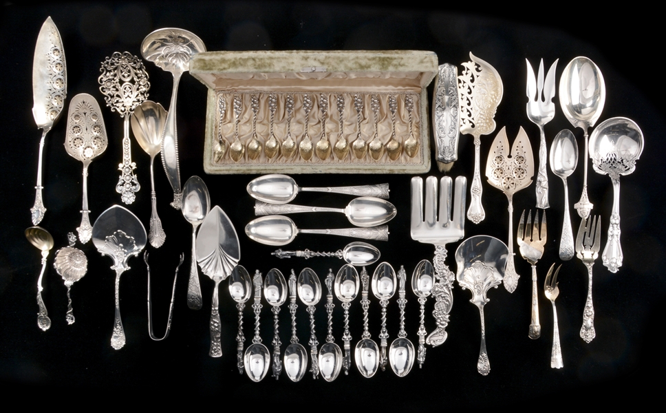 LOT OF STERLING SILVER SERVING PIECES & FLATWARE. 
