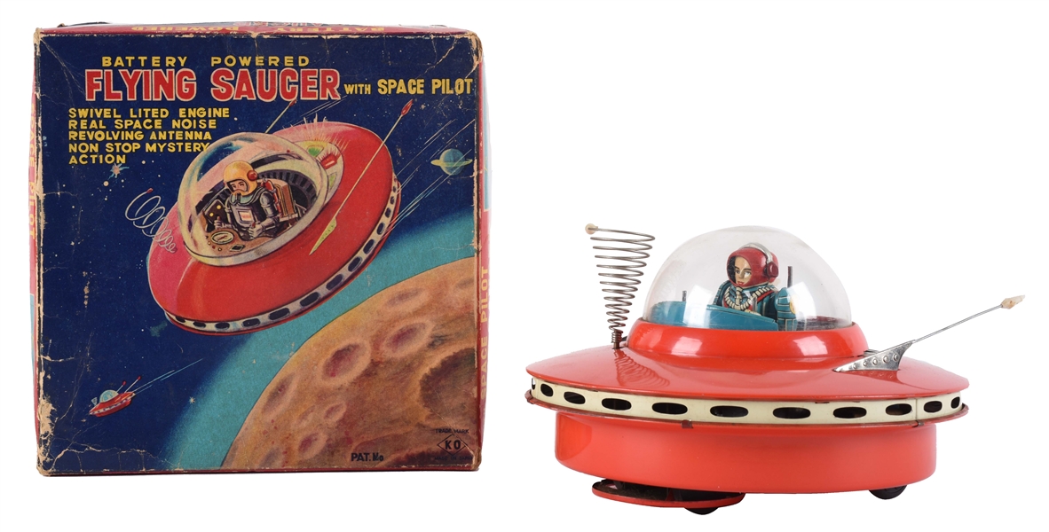 JAPANESE TIN LITHO BATTERY OPERATED FLYING SAUCER WITH BOX. 
