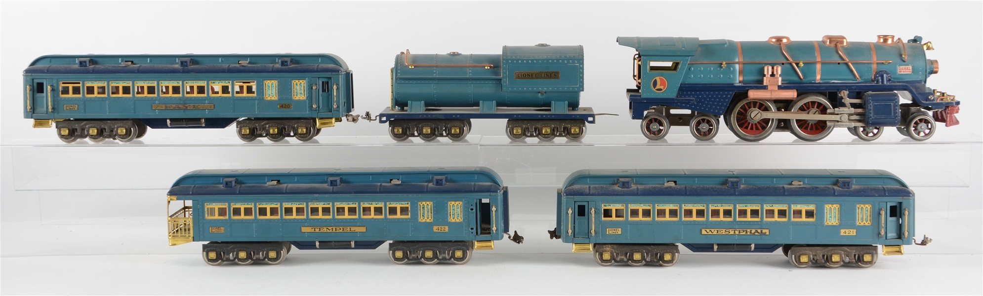 LOT OF 5: LIONEL BLUE COMET SET WITH COPPER & BRASS TRIM WITH 3 BOXES. 