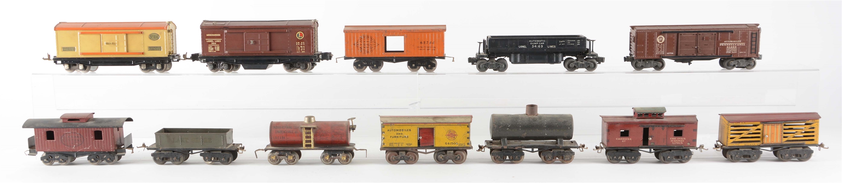LOT OF 12: IVES AND ALTERED LIONEL TRAIN CARS. 