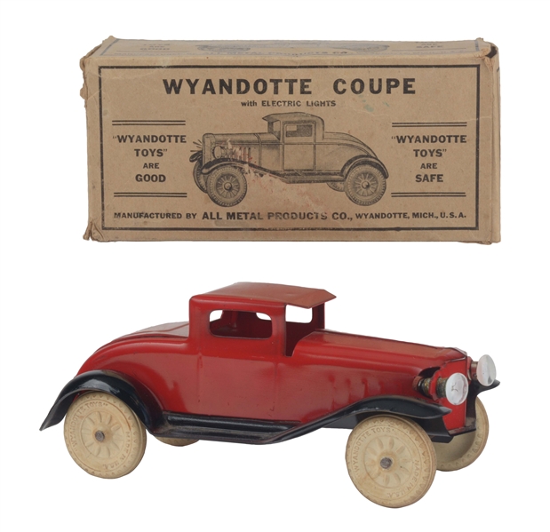 PRESSED STEEL WYANDOTTE COUPE AUTOMOBILE WITH BOX. 