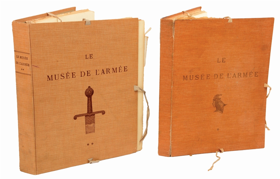 LOT OF 2: LE MUSEE DE LARMEE TWO VOLUME SET, 1917. 