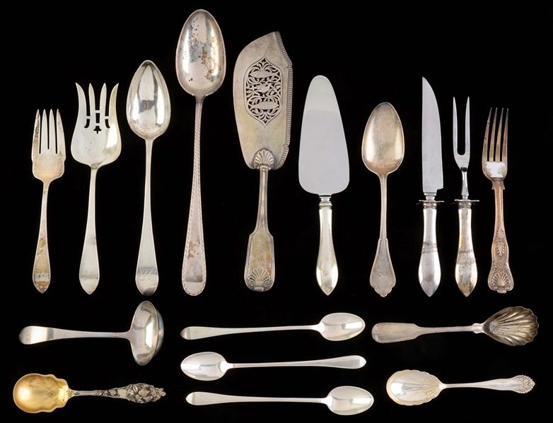 A GROUP OF STERLING FLATWARE.