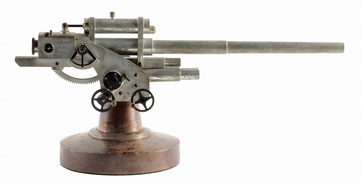 THIRD REICH STEEL SCALE MODEL OF A 88MM FLAK 37 ANTI-AIRCRAFT GUN